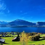 シャレー With Panoramic Views Of The Mountains Of The Oberland And Thun *