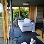 With Panoramic Views Of The Mountains Of The Oberland And Thun * ジーグリスヴィル