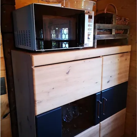 With Panoramic Views Of The Mountains Of The Oberland And Thun 斯格里维尔