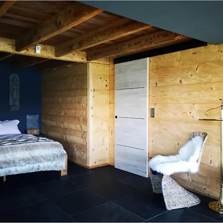 With Panoramic Views Of The Mountains Of The Oberland And Thun * 斯格里维尔