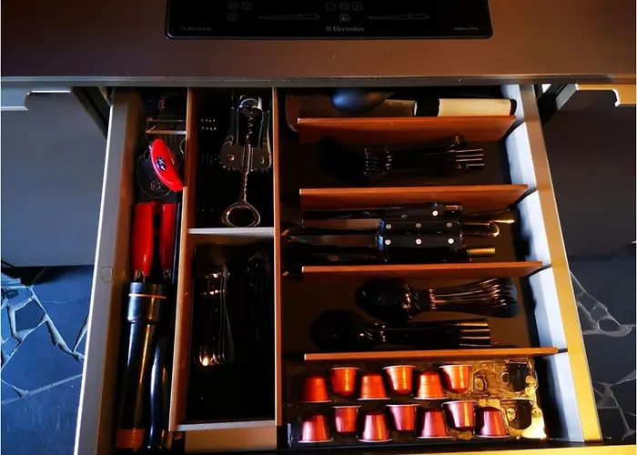 With Panoramic Views Of The Mountains Of The Oberland And Thun Chalet Sigriswil