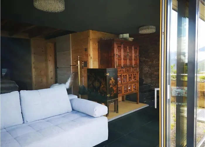 Chalet With Panoramic Views Of The Mountains Of The Oberland And Thun