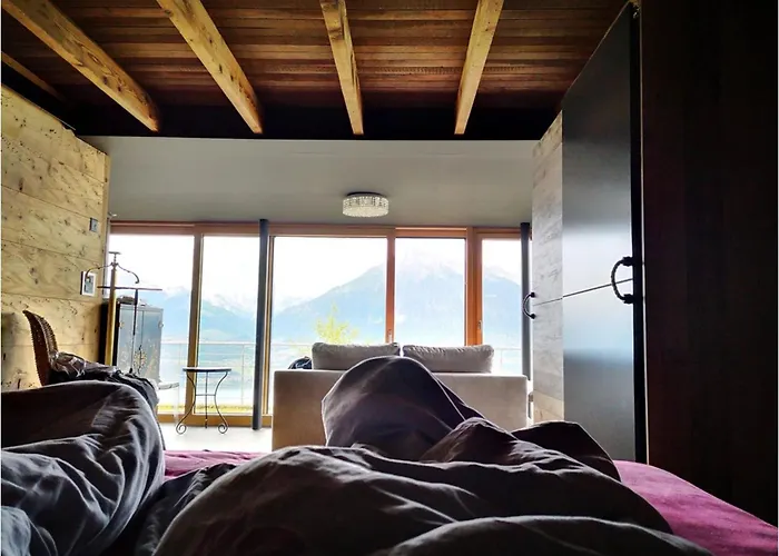 Chalet With Panoramic Views Of The Mountains Of The Oberland And Thun