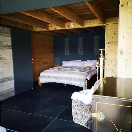 With Panoramic Views Of The Mountains Of The Oberland And Thun